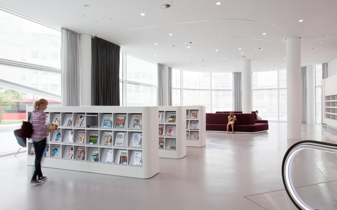 A_Koblenz_Bibliothek_Forum_Fotograf_Jörn-Husted_Ulrike-Brandi-Licht,Hamnburg