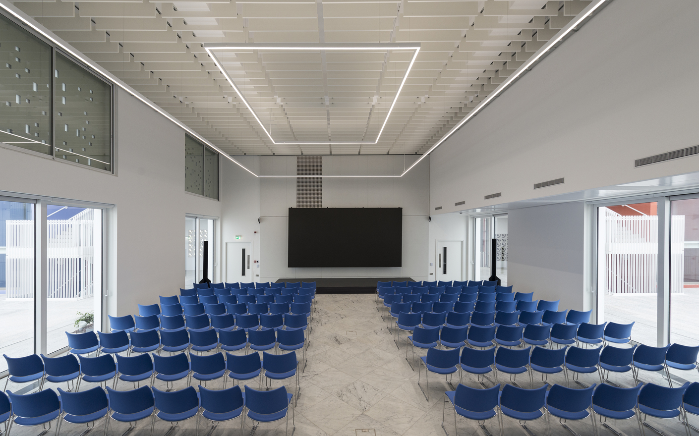 A_04_Trident Park & The Brewhous